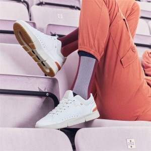 On THE ROGER Centre Court Bianche | SN-ON28836
